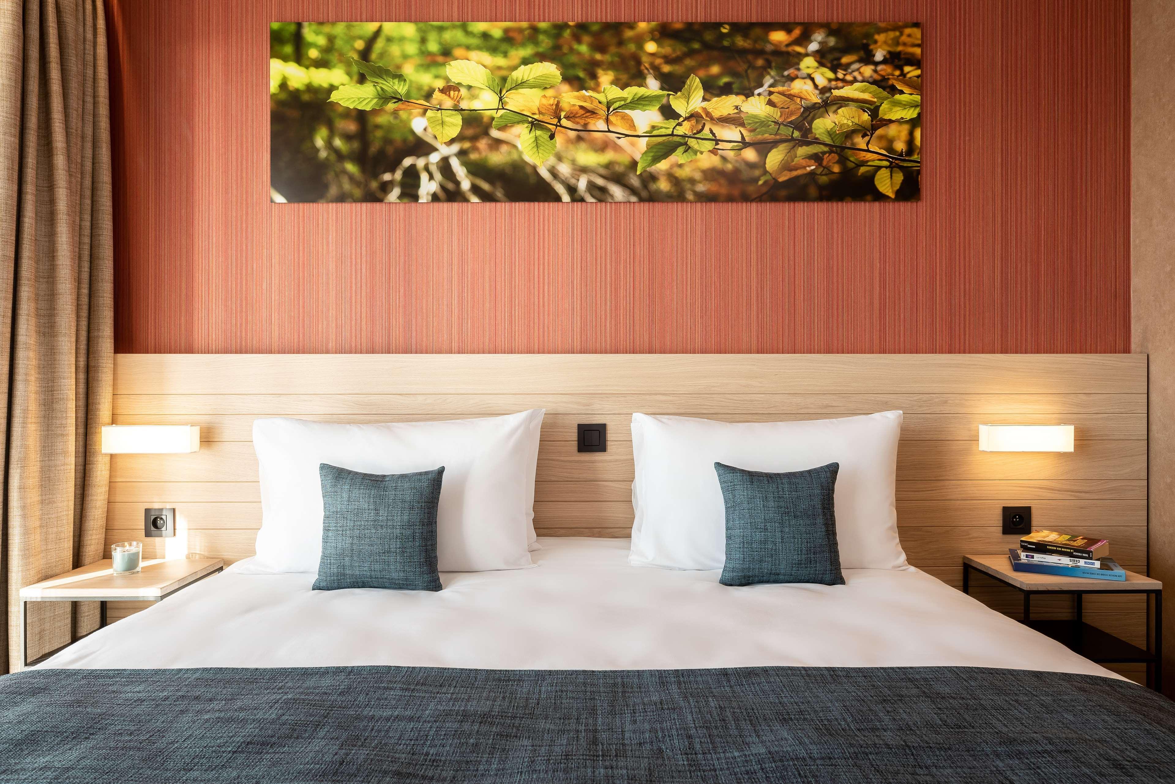 Golden Lakes Hotel Boussu-lez-Walcourt Экстерьер фото