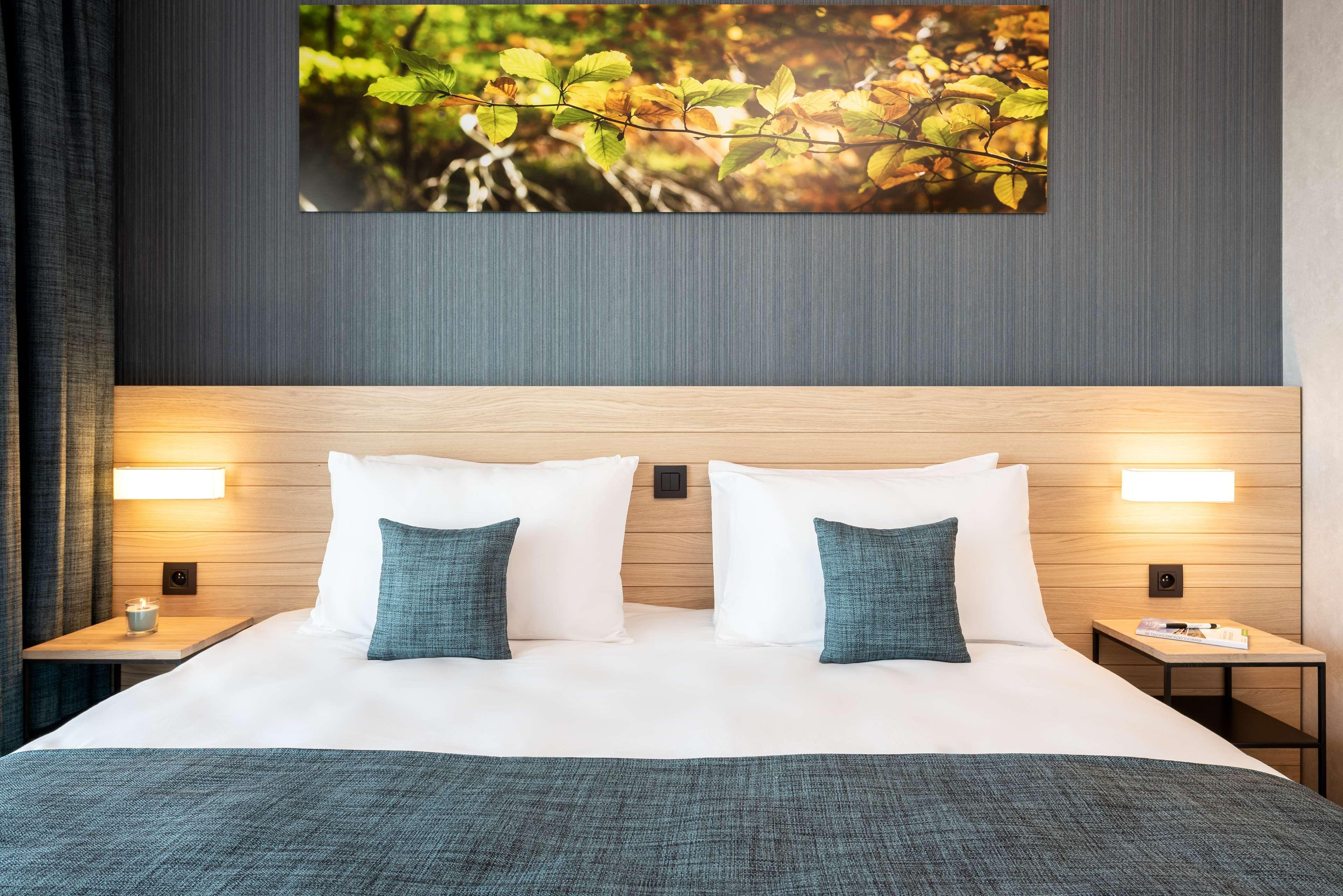 Golden Lakes Hotel Boussu-lez-Walcourt Экстерьер фото