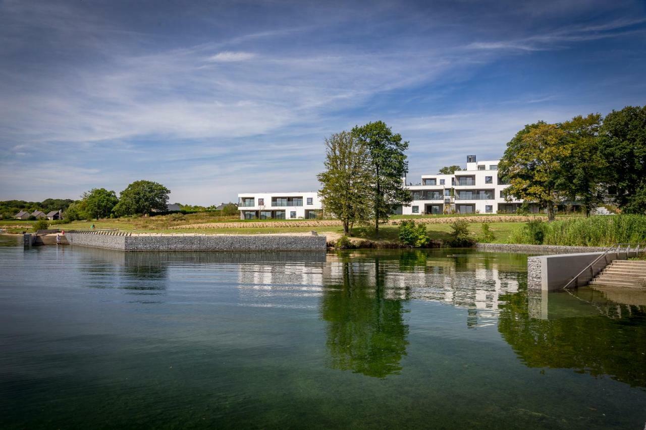 Golden Lakes Hotel Boussu-lez-Walcourt Экстерьер фото